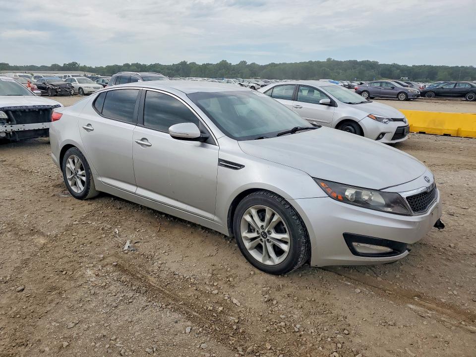 Photo 4 from auction – 2011 KIA OPTIMA with VIN KNAGN4A78B5076314