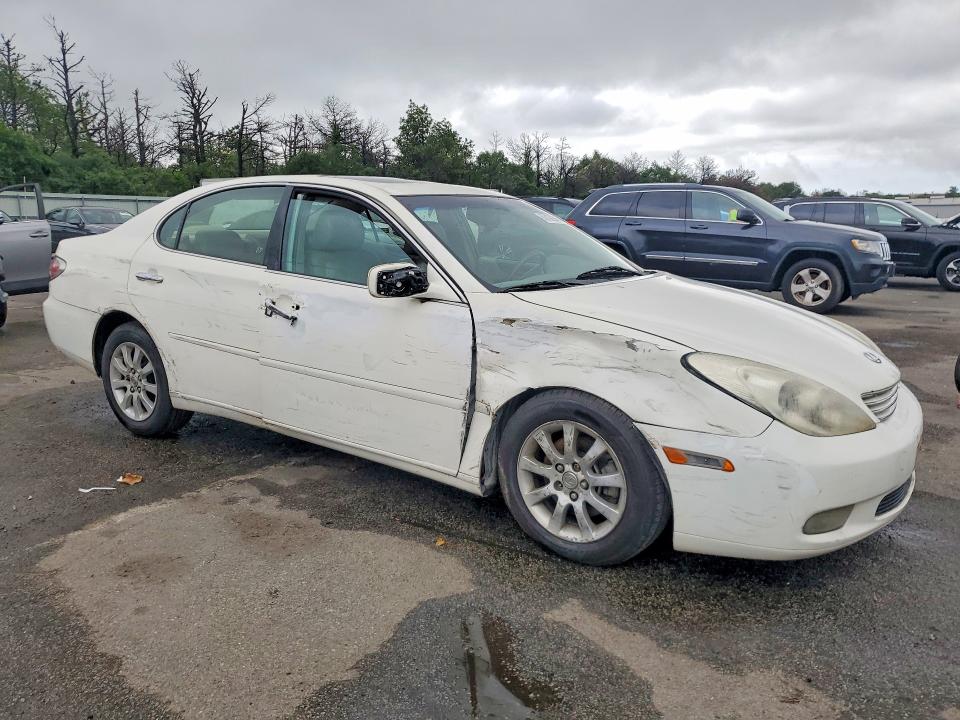 Photo 4 from auction – 2002 LEXUS ES with VIN JTHBF30G420030707