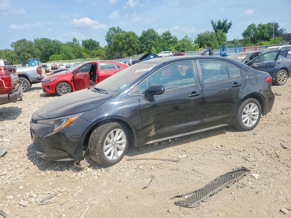 TOYOTA COROLLA 2025 with VIN 5YFB4MDE1SP332662 - Photo from auction
