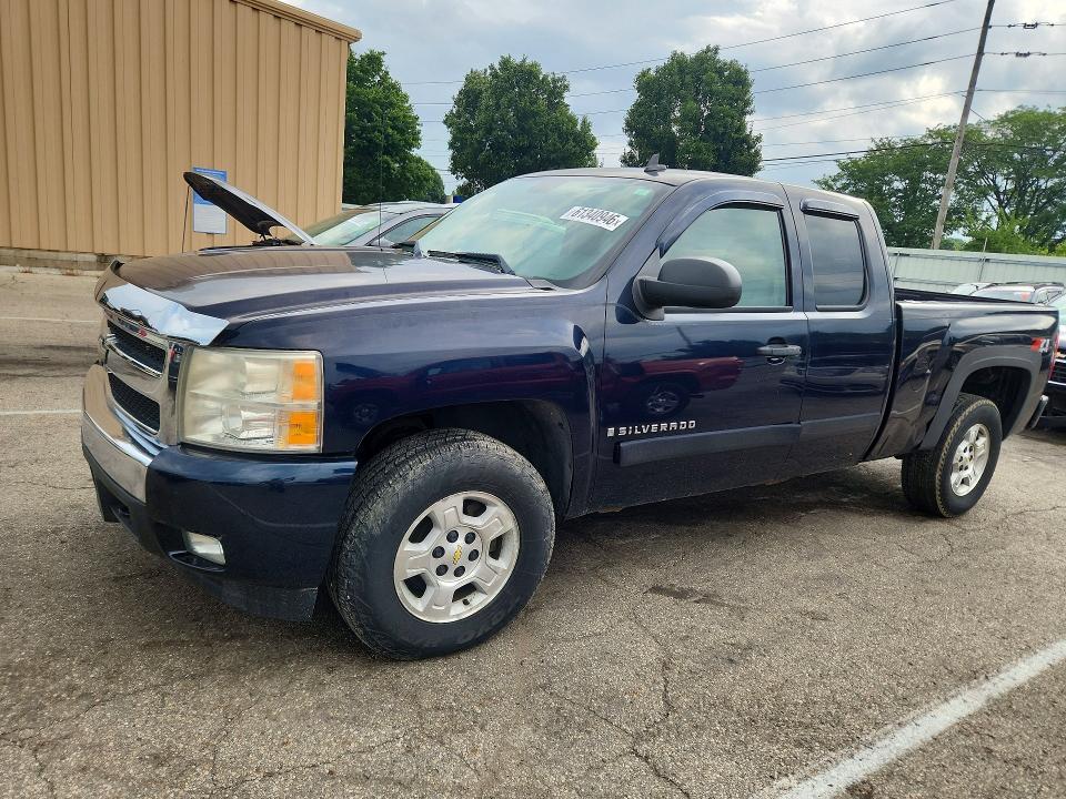 CHEVROLET SILVERADO 2007 with VIN 1GCEK19J07Z633668 - Photo from auction