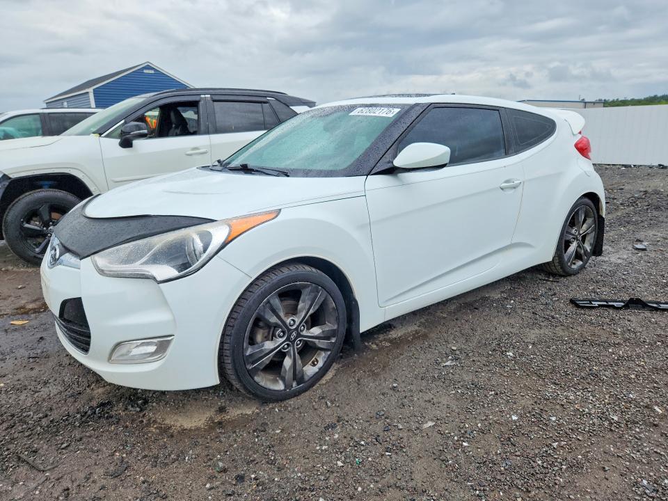 HYUNDAI VELOSTER 2016 with VIN KMHTC6AD7GU267661 - Photo from auction