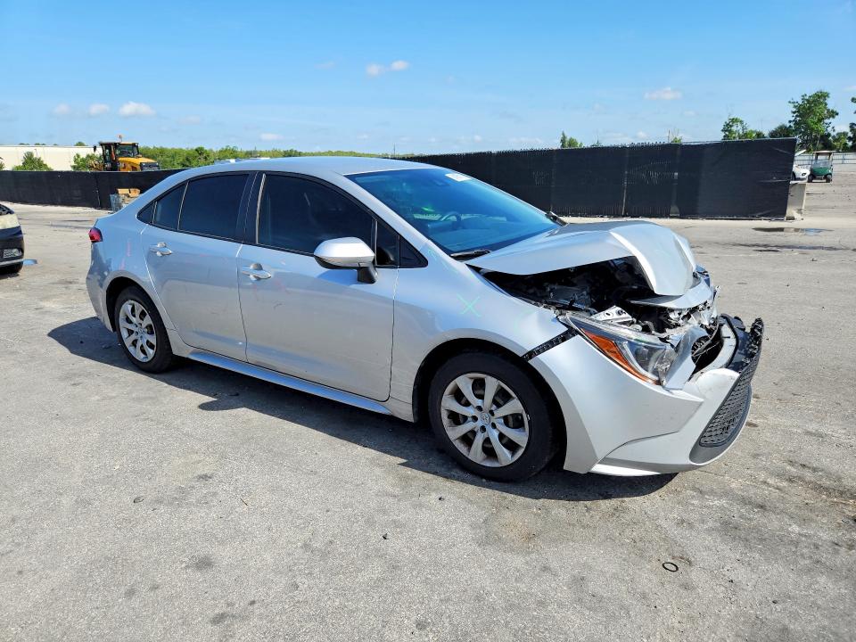 Photo 4 from auction – 2022 TOYOTA COROLLA with VIN JTDEPMAE2N3023563