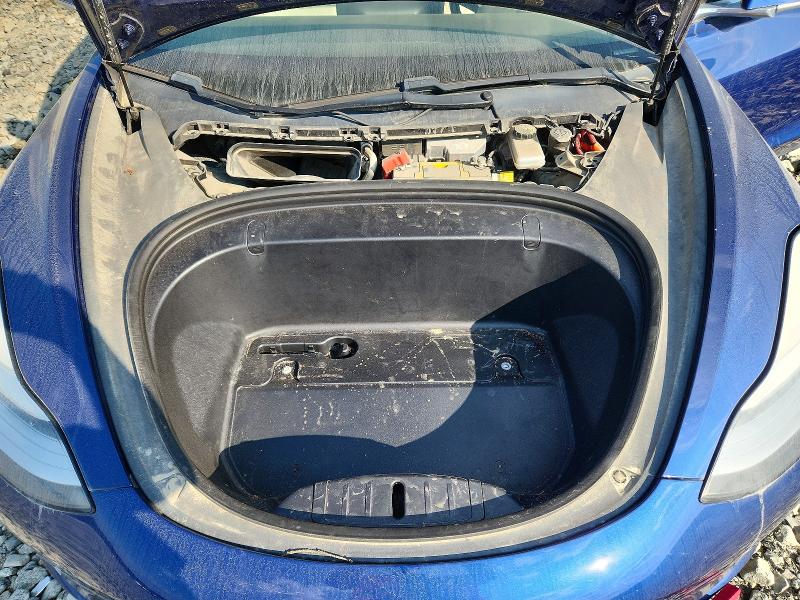 Photo 11 from auction – 2019 TESLA MODEL 3 with VIN 5YJ3E1EB8KF450918