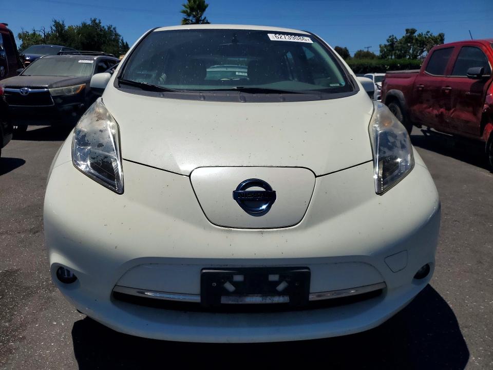 Photo 5 from auction – 2012 NISSAN LEAF with VIN JN1AZ0CP2CT021540