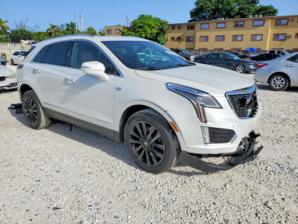 Photo 4 from auction – 2022 CADILLAC XT5 with VIN 1GYKNCRS6NZ152541