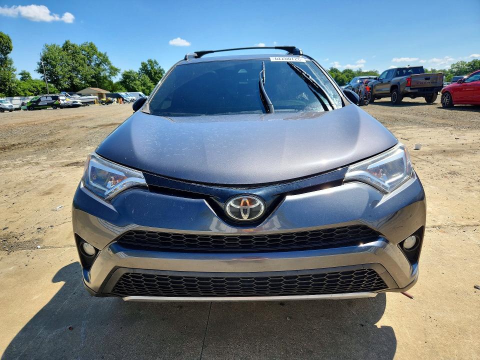 Photo 5 from auction – 2017 TOYOTA RAV4 with VIN 2T3JFREV1HW589787