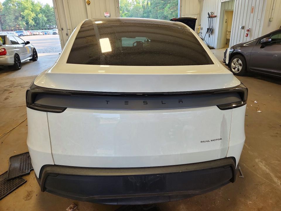 صورة رقم 6 من المزاد - 2026 TESLA MODEL Y مع VIN 7SAYGDEE2TF439591