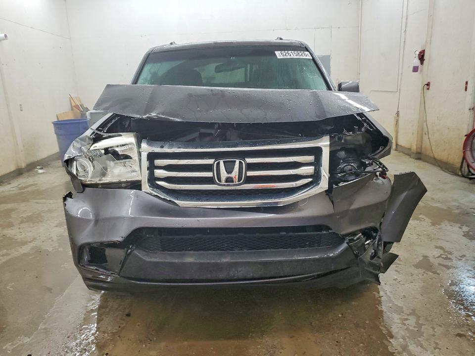 Photo 5 from auction – 2014 HONDA PILOT with VIN 5FNYF3H50EB028912