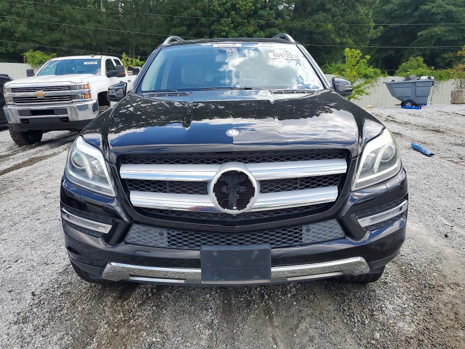 Photo 5 from auction – 2016 MERCEDES-BENZ GL with VIN 4JGDF6EE5GA667976