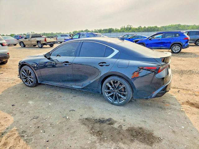 Photo 2 from auction – 2021 LEXUS IS with VIN JTHGZ1E26M5020006