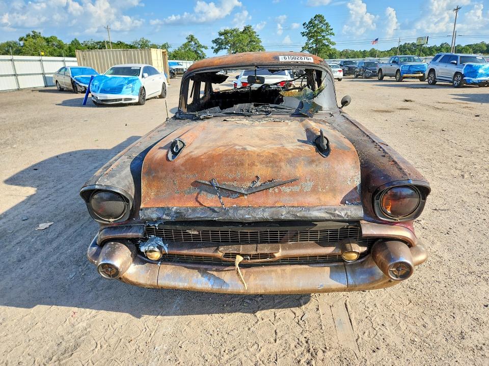 Photo 5 from auction – 1957 CHEVROLET 210 with VIN VB57A200595