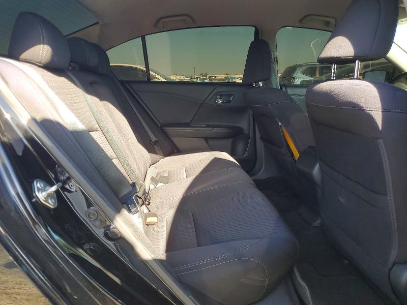 Photo 10 from auction – 2015 HONDA ACCORD with VIN 1HGCR2F56FA228560