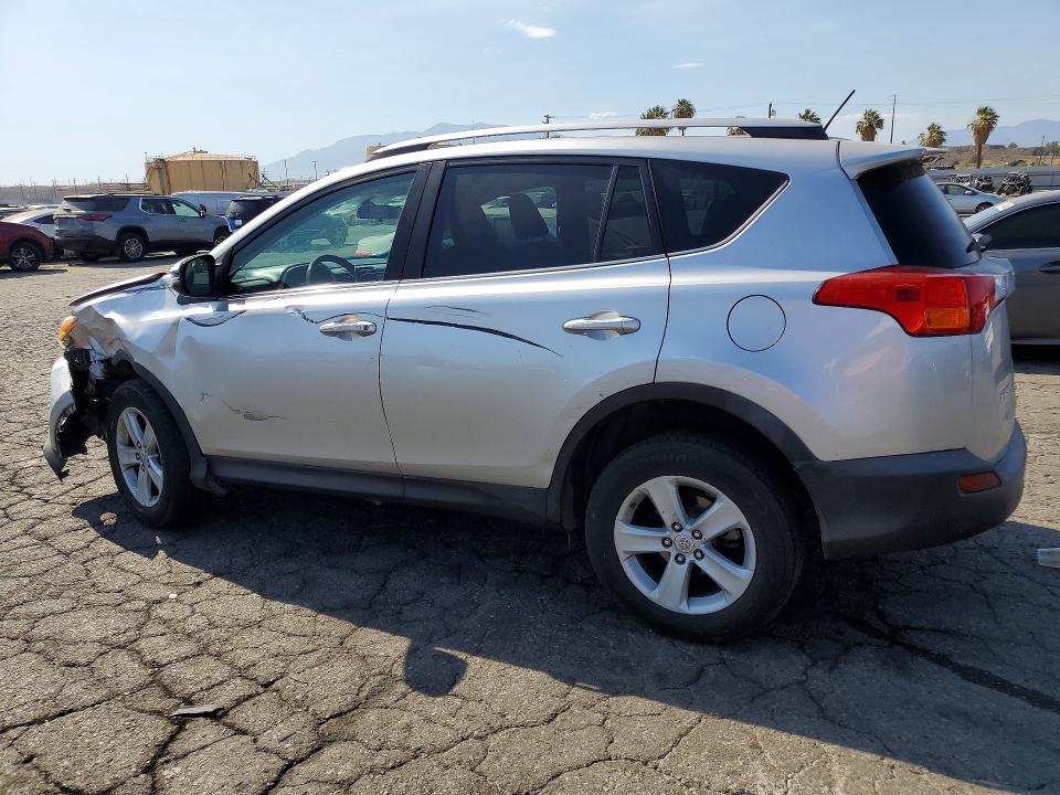 Photo 2 from auction – 2014 TOYOTA RAV4 with VIN 2T3WFREV8EW107107