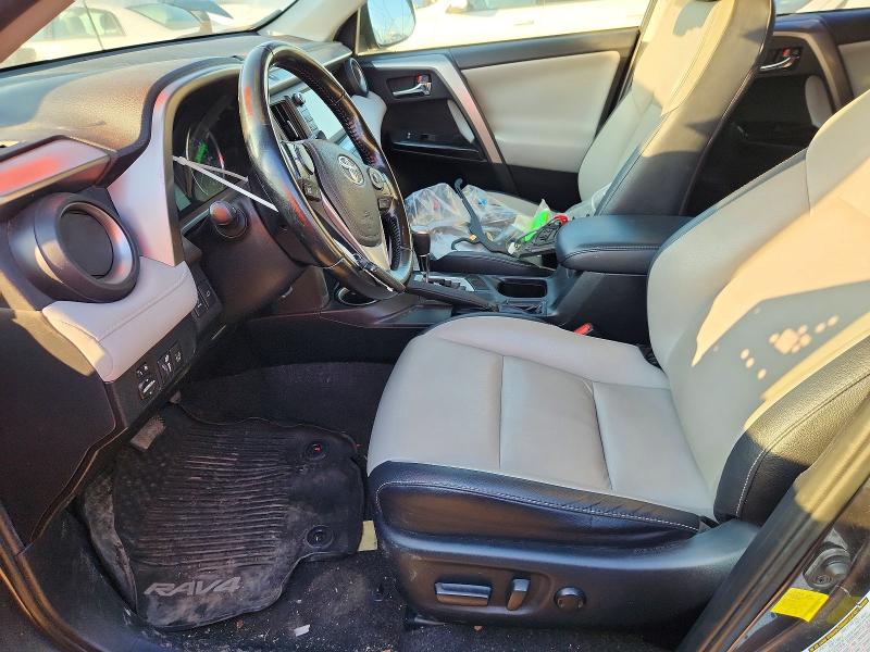Photo 7 from auction – 2018 TOYOTA RAV4 with VIN JTMDFREV9JD253899