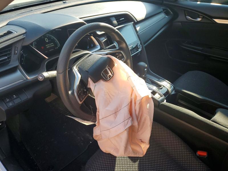 Photo 8 from auction – 2017 HONDA CIVIC with VIN 2HGFC2F86HH030350