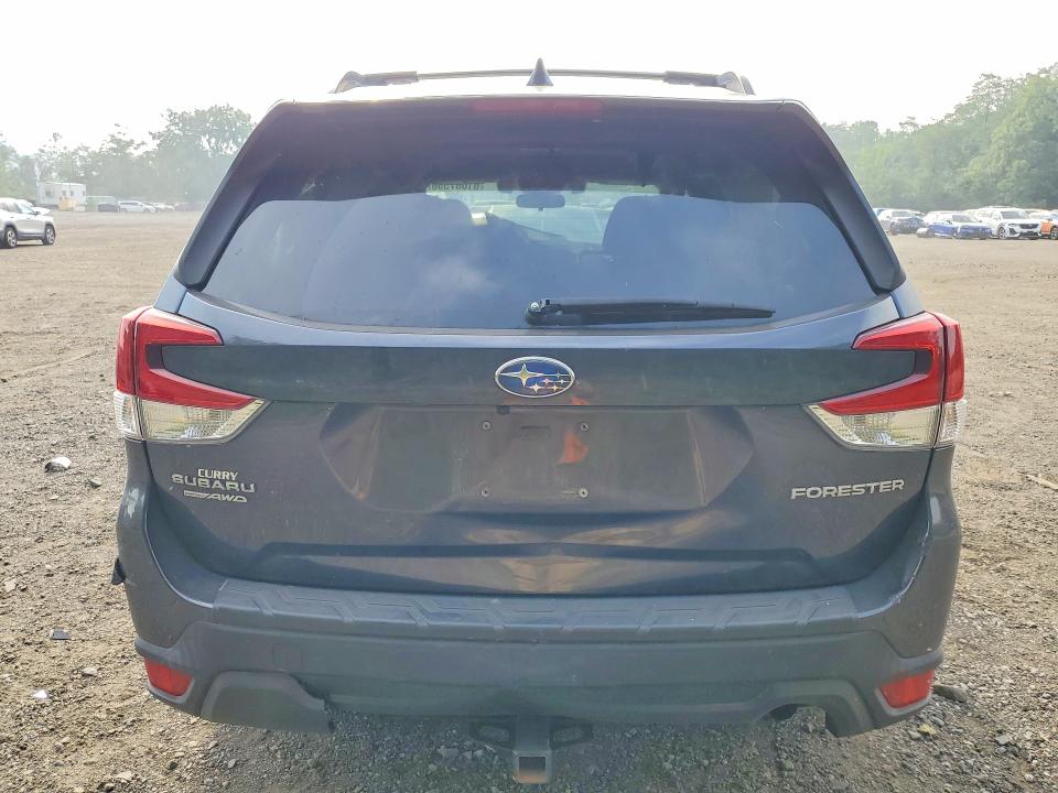 Photo 6 from auction – 2019 SUBARU FORESTER with VIN JF2SKAECXKH461739