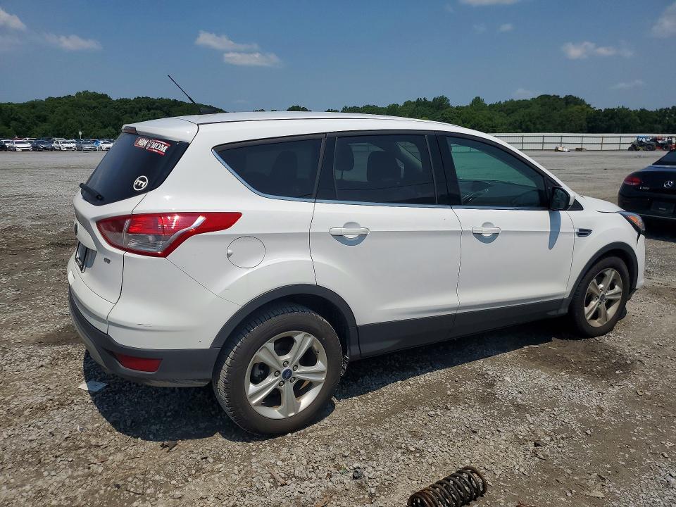 Photo 3 from auction – 2015 FORD ESCAPE with VIN 1FMCU0G70FUA87464