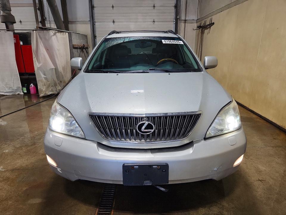 Photo 5 from auction – 2007 LEXUS RX with VIN 2T2HK31U17C005901