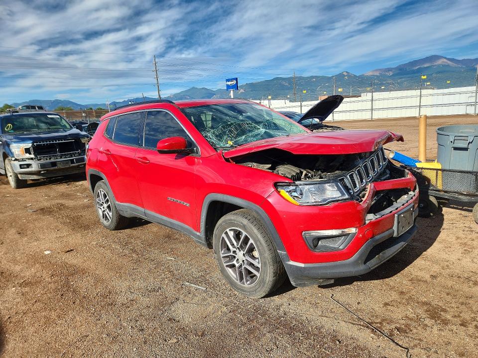 Photo 4 from auction – 2017 JEEP COMPASS with VIN 3C4NJDBB8HT659662