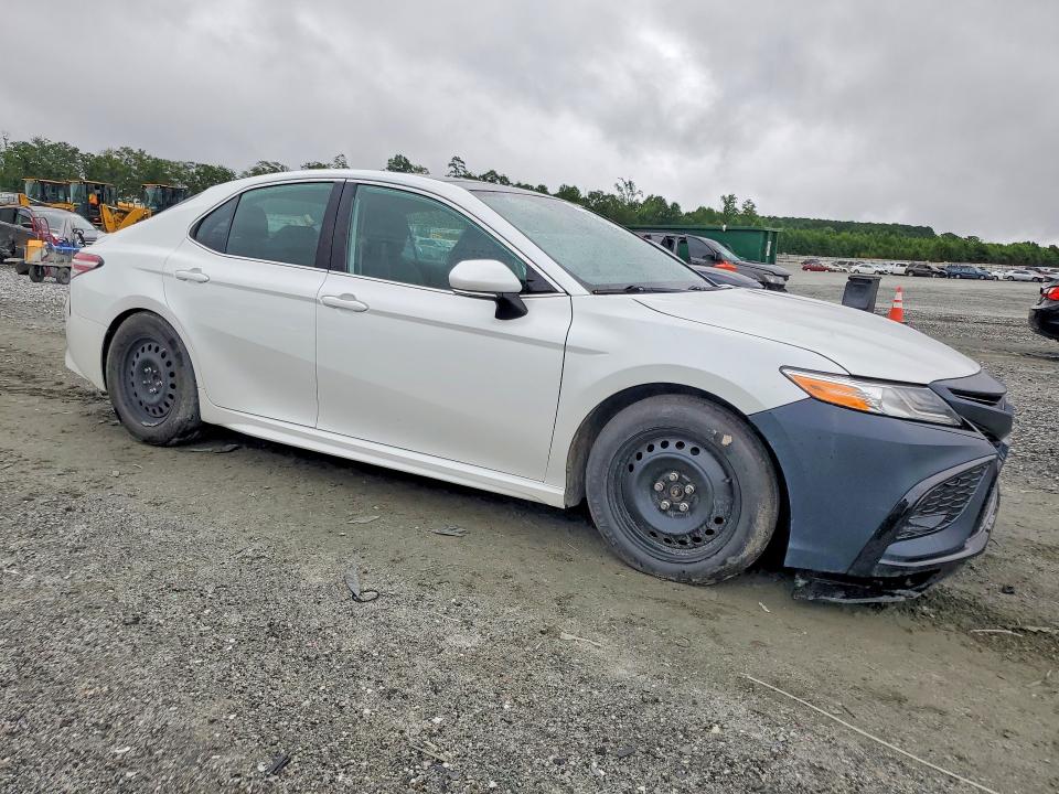 Photo 4 from auction – 2020 TOYOTA CAMRY with VIN 4T1K61AK9LU953344