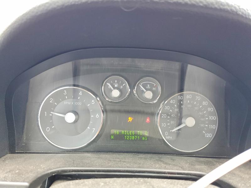 Photo 9 from auction – 2007 MERCURY MILAN with VIN 3MEHM021X7R628878
