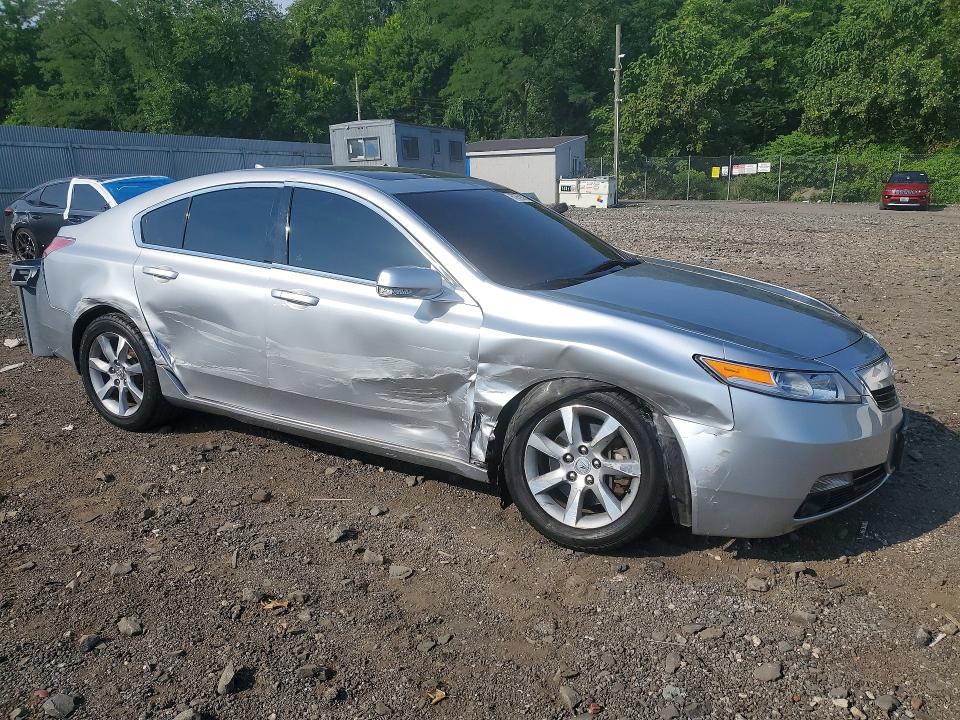 Photo 4 from auction – 2012 ACURA TL with VIN 19UUA8F27CA033499
