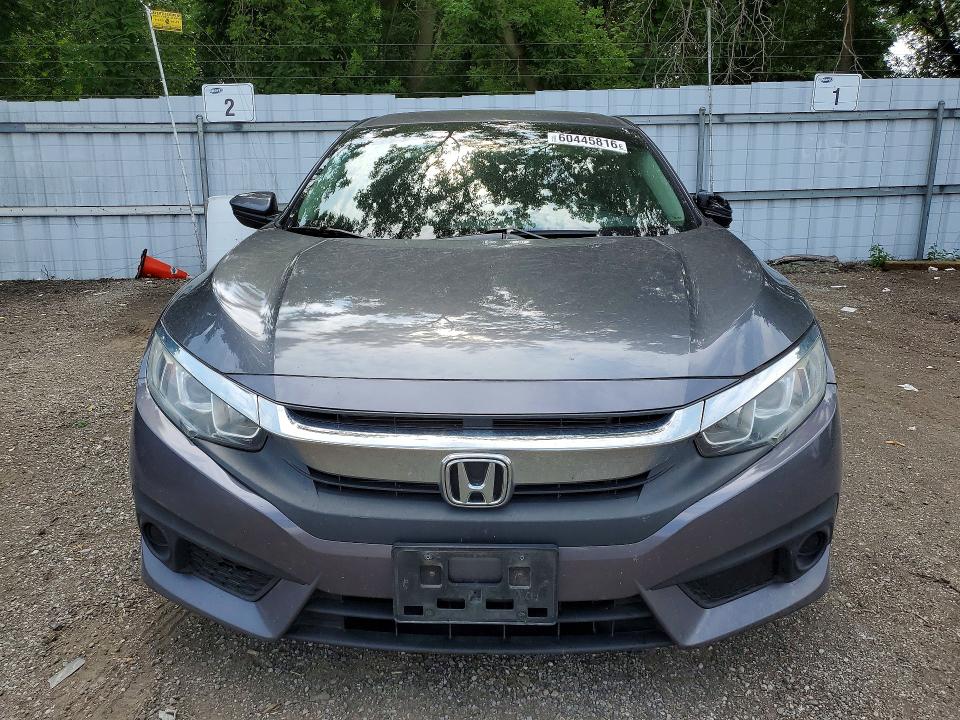 Photo 5 from auction – 2018 HONDA CIVIC with VIN 2HGFC2F66JH040560