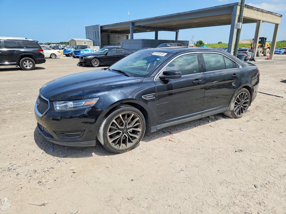 FORD TAURUS 2017 with VIN 1FAHP2KTXHG132161 - Photo from auction