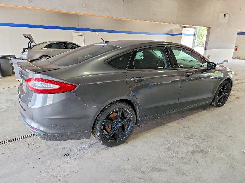 Foto 3 de la subasta – 2016 FORD FUSION con VIN 3FA6P0H72GR263940