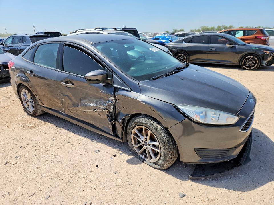 Photo 4 from auction – 2016 FORD FOCUS with VIN 1FADP3F28GL369209
