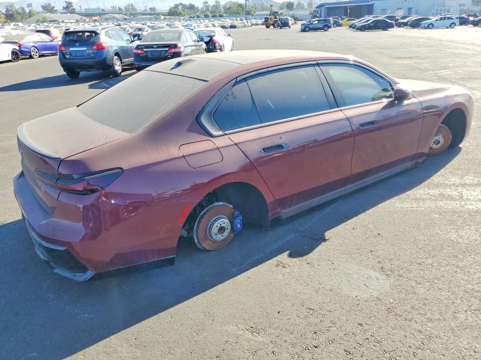 Photo 3 from auction – 2023 BMW I7 with VIN WBY53EJ06PCM40952
