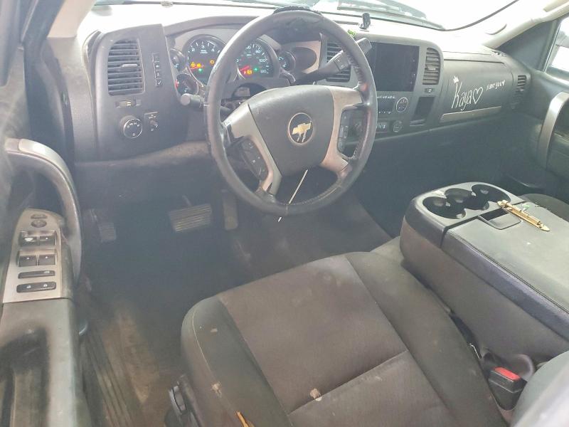 Photo 8 from auction – 2011 CHEVROLET SILVERADO with VIN 1GCRKSE39BZ445576