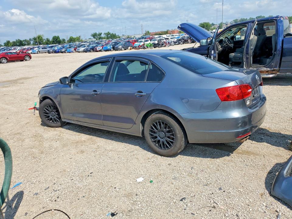 Photo 2 from auction – 2012 VOLKSWAGEN JETTA with VIN 3VW2K7AJ1CM420965