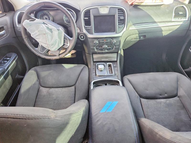 Photo 8 from auction – 2021 CHRYSLER 300 with VIN 2C3CCAAG4MH509018