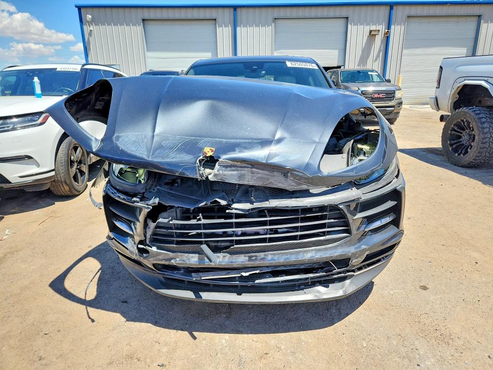Photo 5 from auction – 2021 PORSCHE MACAN with VIN WP1AA2A51MLB16804