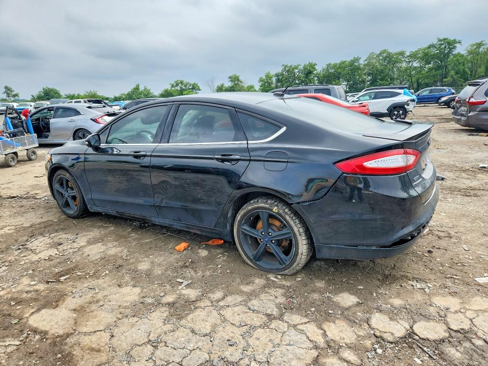 Photo 2 from auction – 2016 FORD FUSION with VIN 3FA6P0HD6GR275692