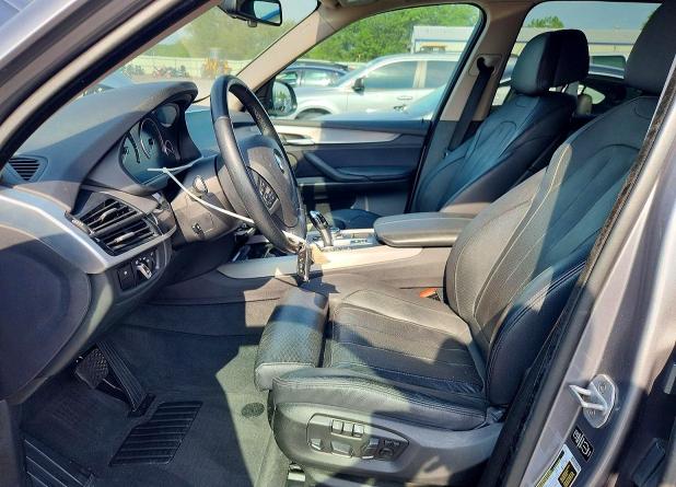 Photo 7 from auction – 2014 BMW X5 with VIN 5UXKS4C5XE0J94303