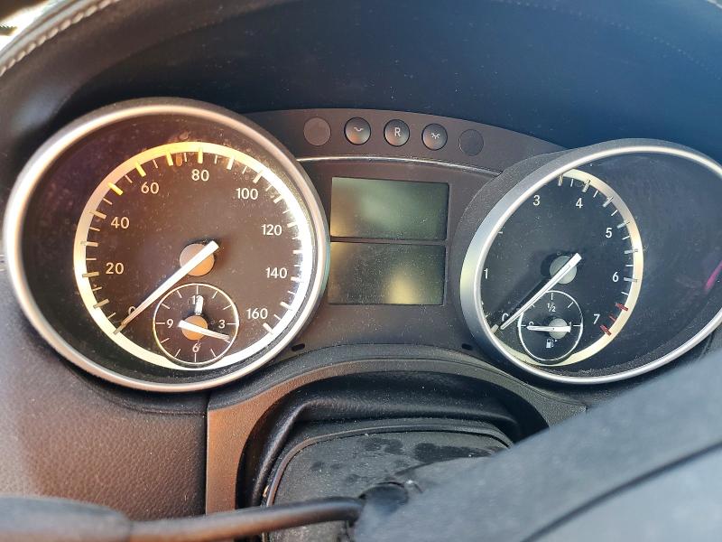 Photo 9 from auction – 2012 MERCEDES-BENZ GL with VIN 4JGBF7BE1CA786121