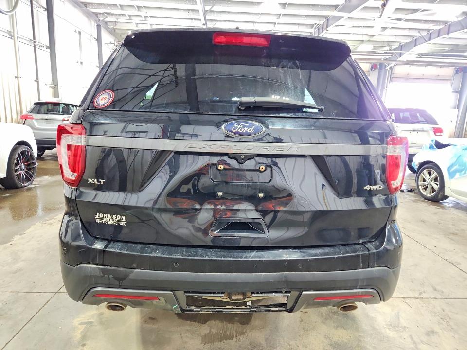 Photo 6 from auction – 2017 FORD EXPLORER with VIN 1FM5K8D80HGC54773