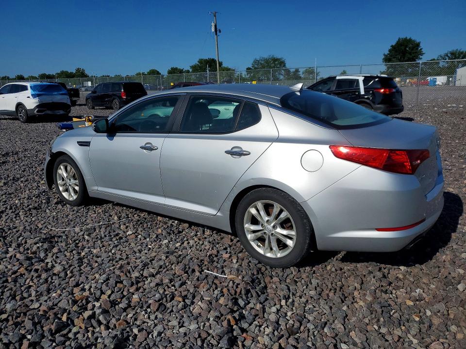 Photo 2 from auction – 2012 KIA OPTIMA with VIN 5XXGN4A7XCG031939