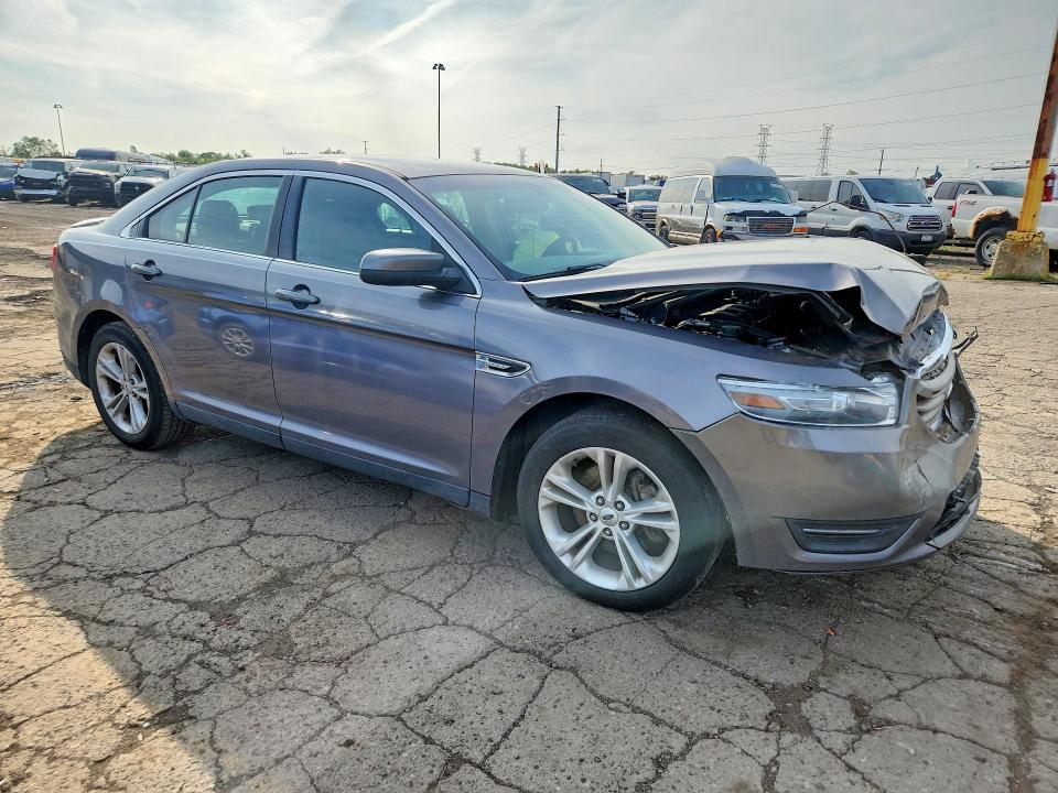 صورة رقم 4 من المزاد - 2013 FORD TAURUS مع VIN 1FAHP2E88DG229232