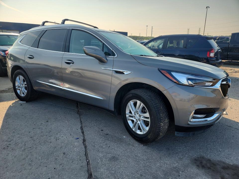 Photo 4 from auction – 2018 BUICK ENCLAVE with VIN 5GAERBKW0JJ152379