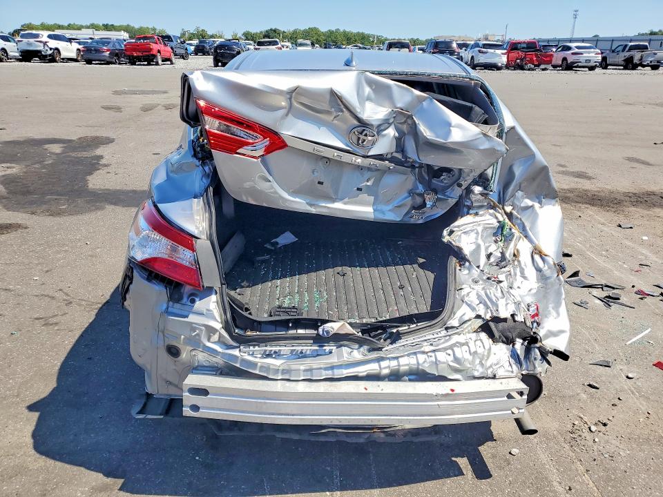 Photo 6 from auction – 2020 TOYOTA CAMRY with VIN 4T1C11BK4LU009470