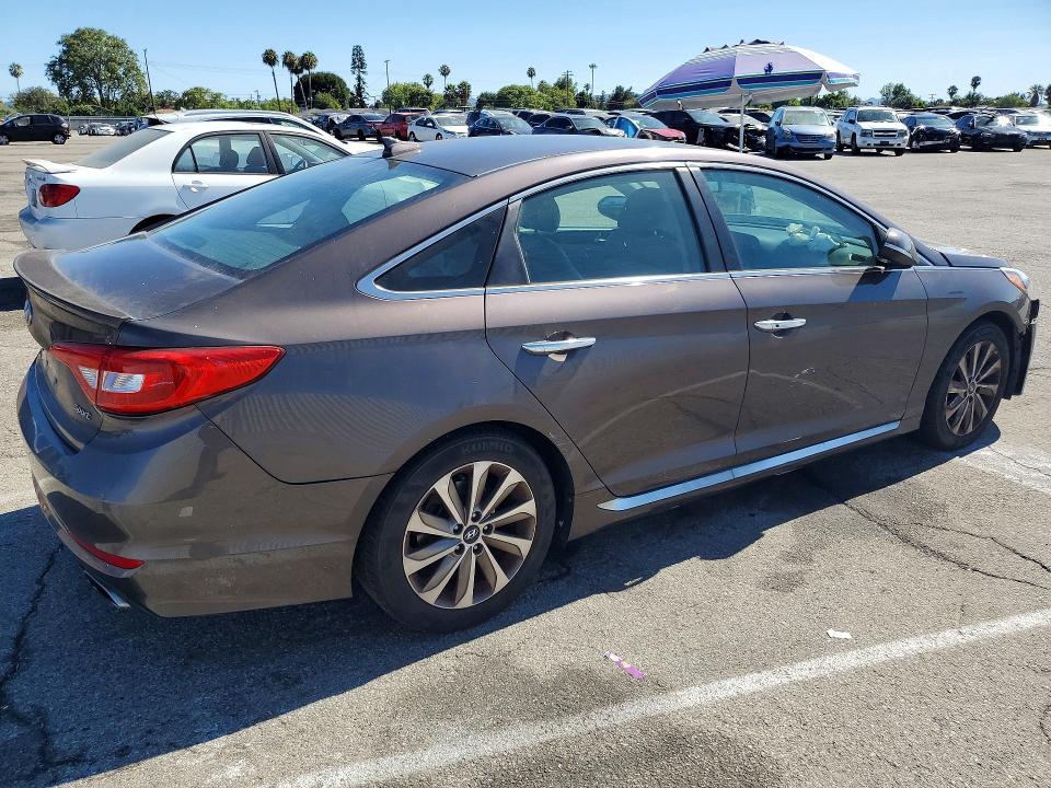 Photo 3 from auction – 2016 HYUNDAI SONATA with VIN 5NPE34AF4GH393330