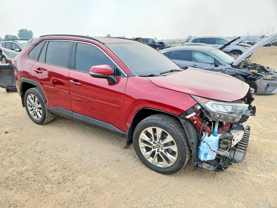 Photo 4 from auction – 2021 TOYOTA RAV4 with VIN 2T3A1RFV0MW211810