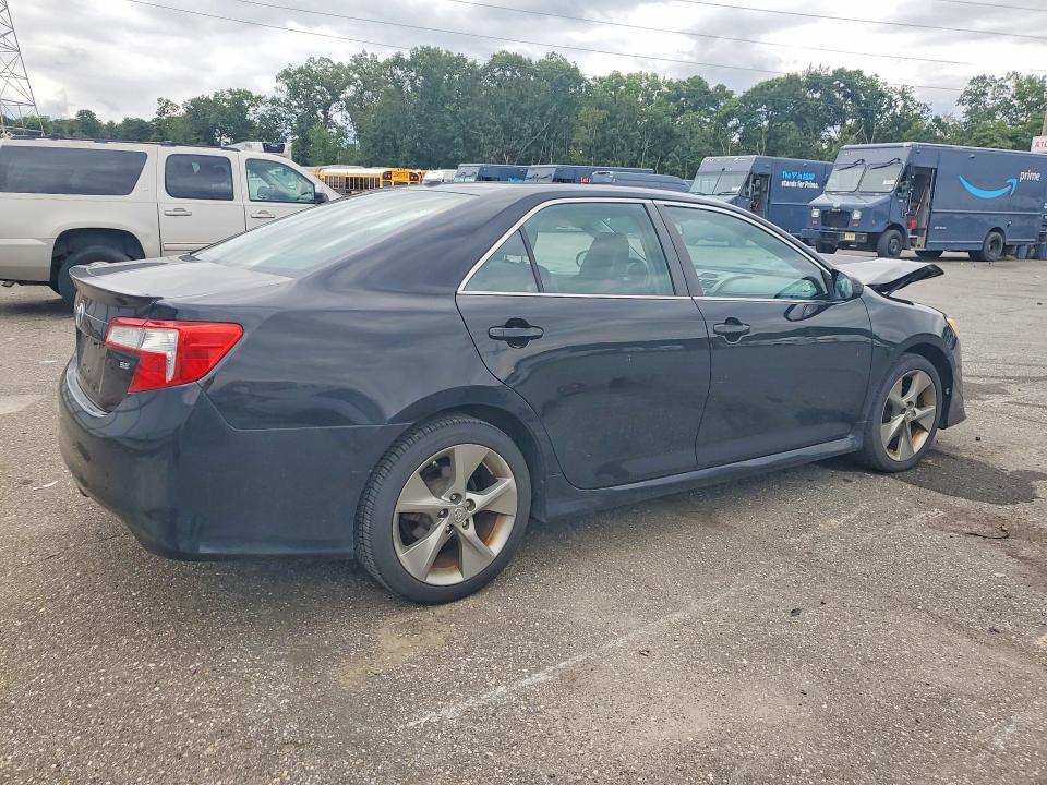 Photo 3 from auction – 2012 TOYOTA CAMRY with VIN 4T1BF1FK9CU159355