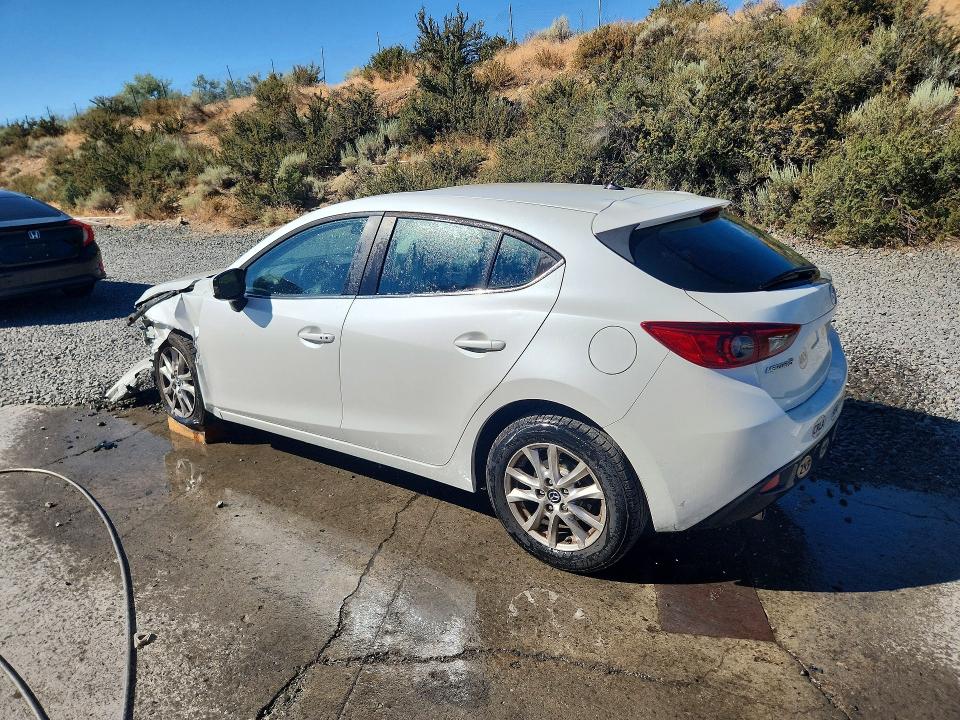 Photo 2 from auction – 2014 MAZDA 3 with VIN JM1BM1L79E1160441