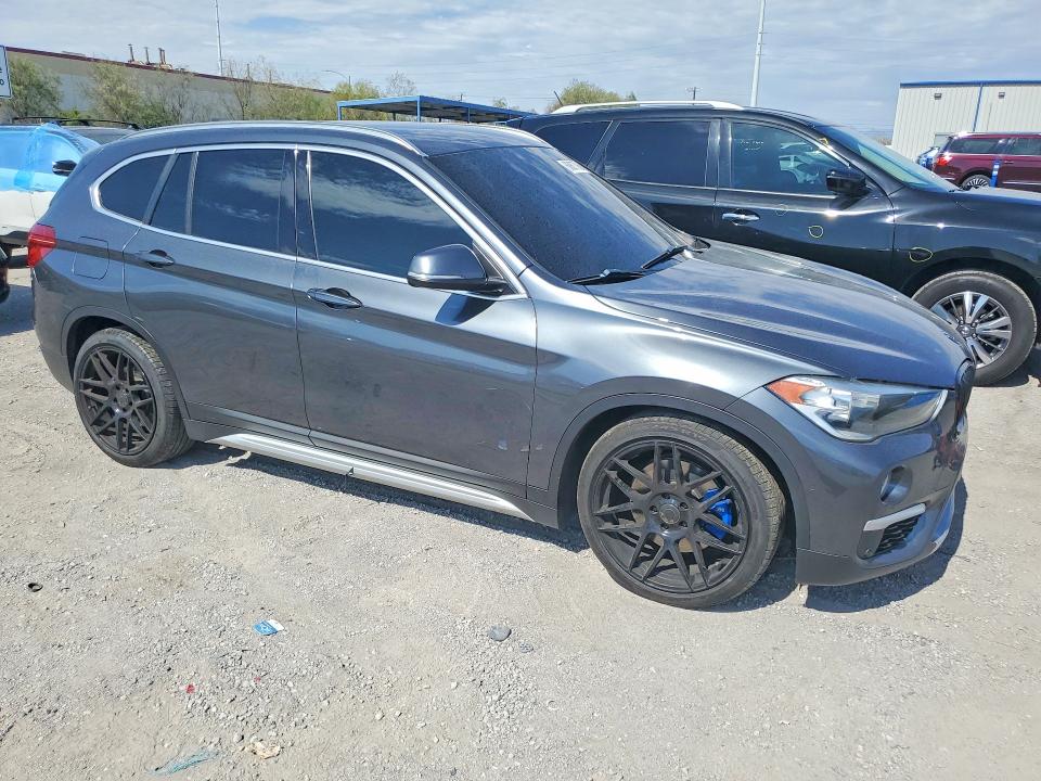 Photo 4 from auction – 2018 BMW X1 with VIN WBXHU7C38J5H43232