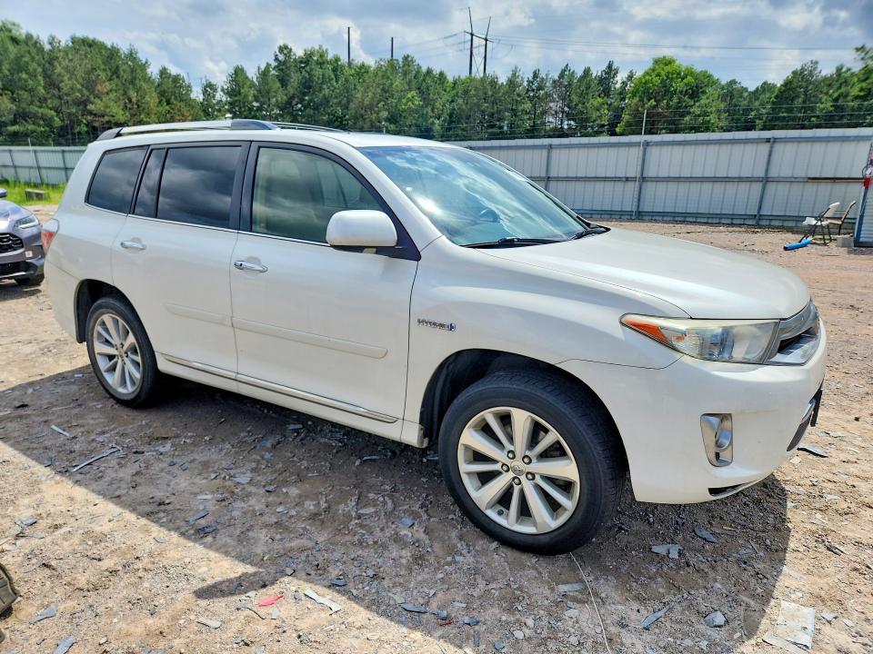 Photo 4 from auction – 2013 TOYOTA HIGHLANDER with VIN JTEDC3EH2D2018532