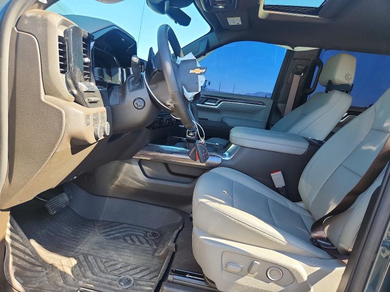 Photo 7 from auction – 2025 CHEVROLET SILVERADO with VIN 1GCUKGE83SZ294835